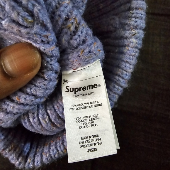 Supreme F/W 22 Speckled Ribbed Beanie - Picture 4 of 4